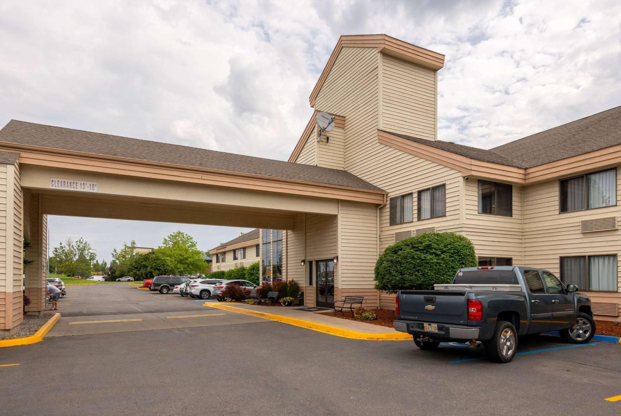 Days Inn by Wyndham Coeur d'Alene Exterior foto